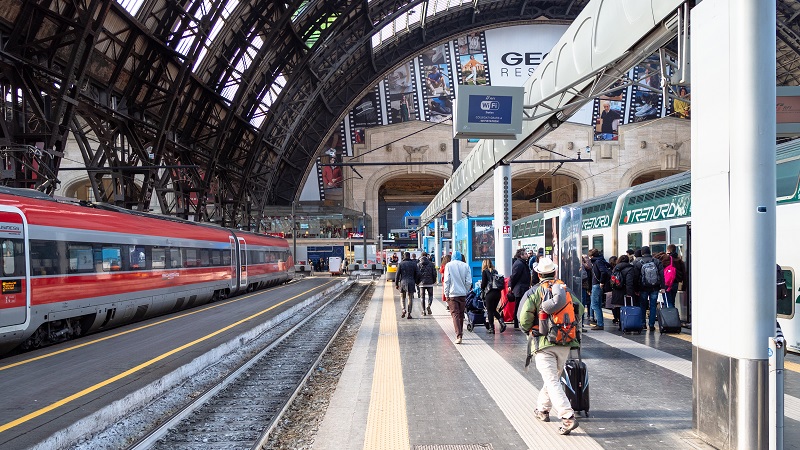 Caldo record e disagi sul trasporto locale: come chiedere il rimborso